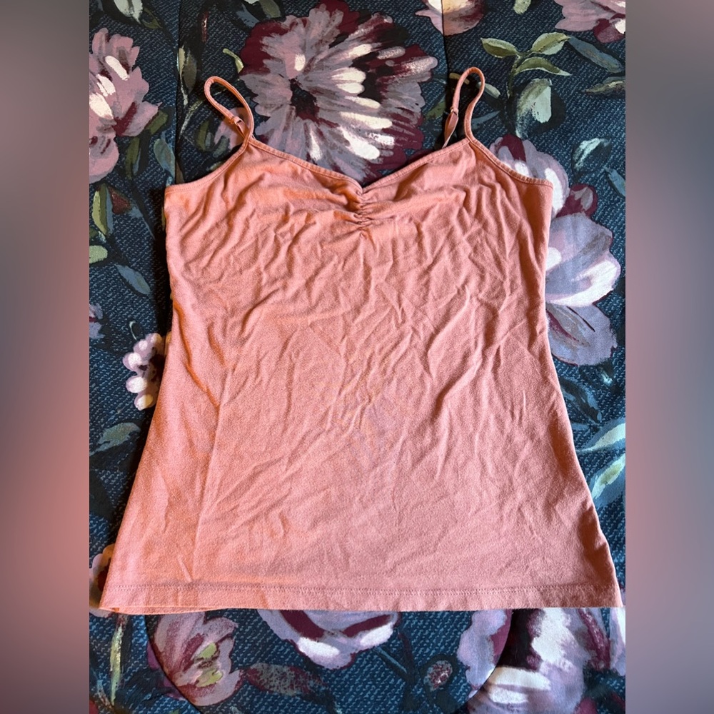 SO medium pink tank top. Used but in good condition.